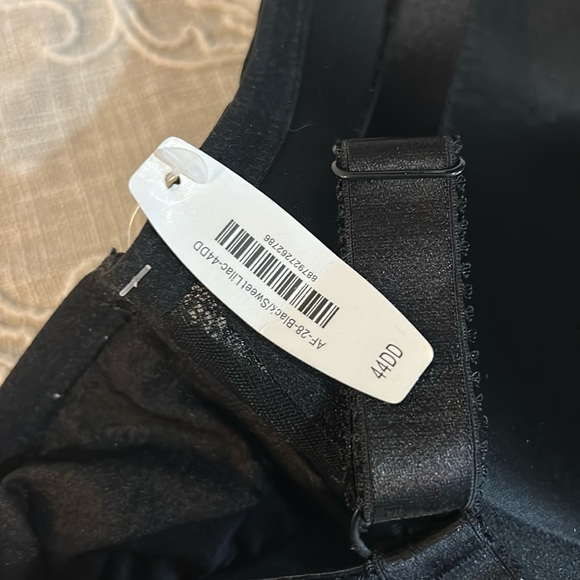 Adore Me NWT Black Pink Floral Lace Bra 44DD - Picture 8 of 8